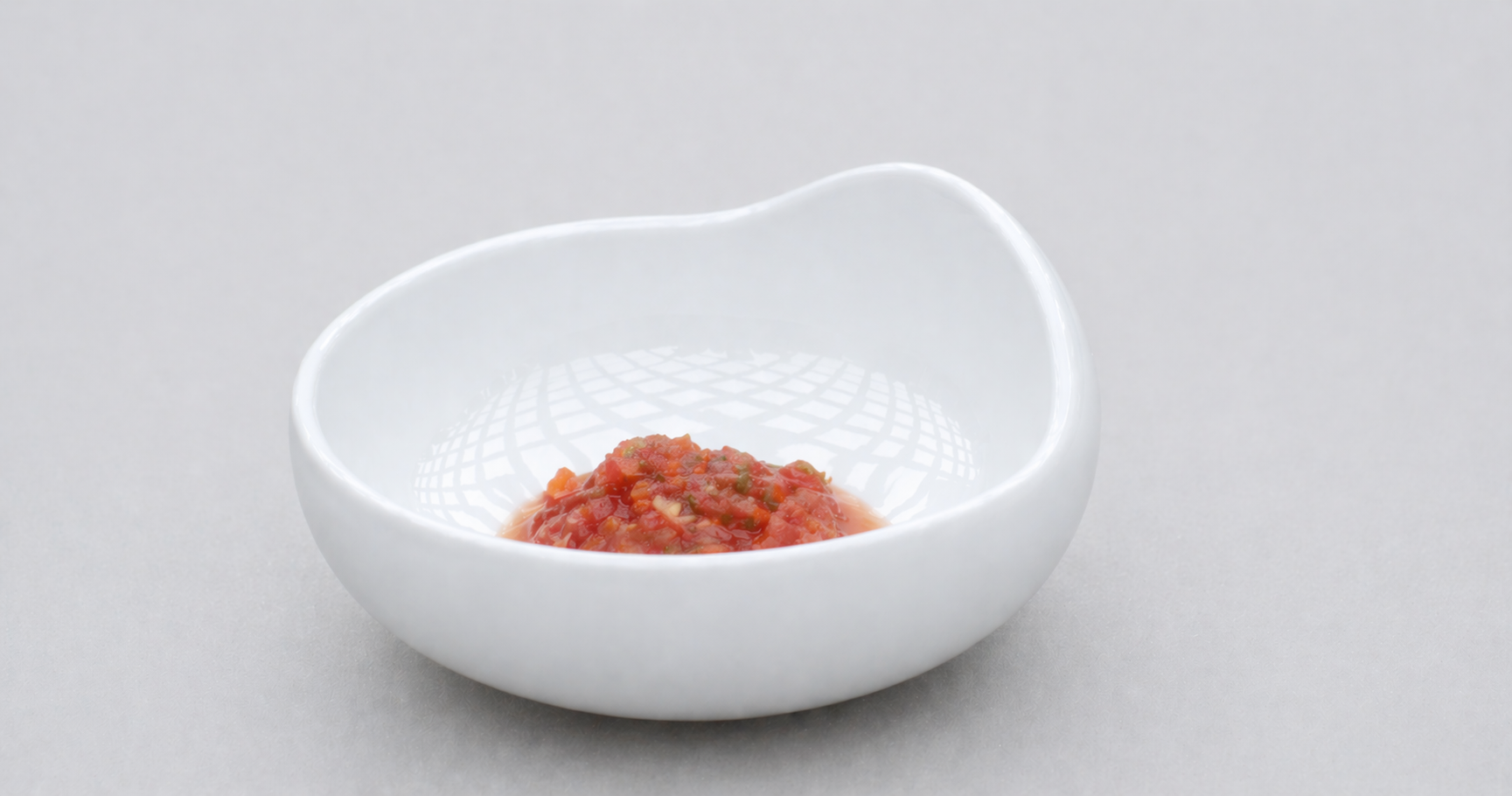 The Palada holding salsa
